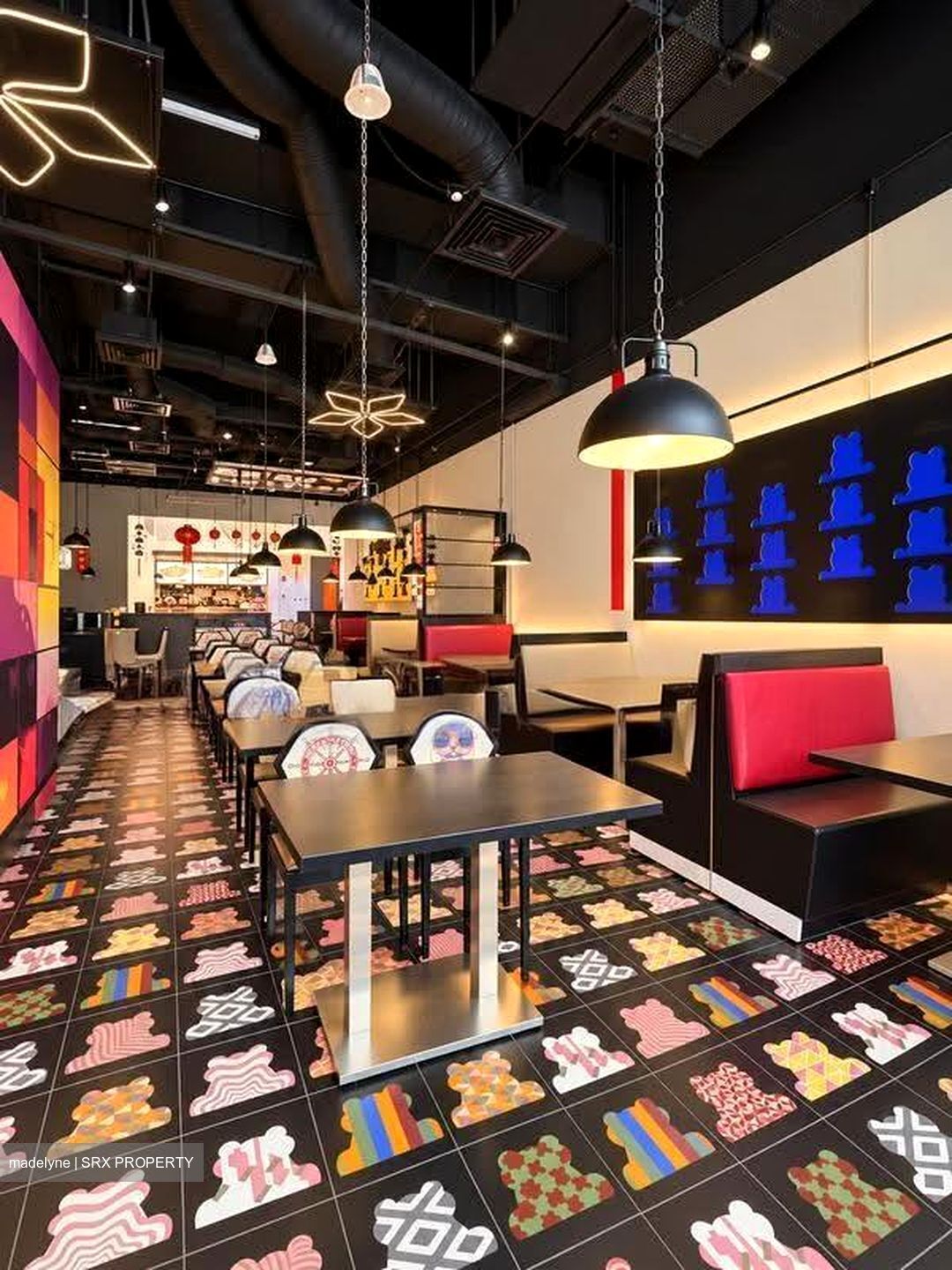 New Town Theatre (D20), Retail #627469771